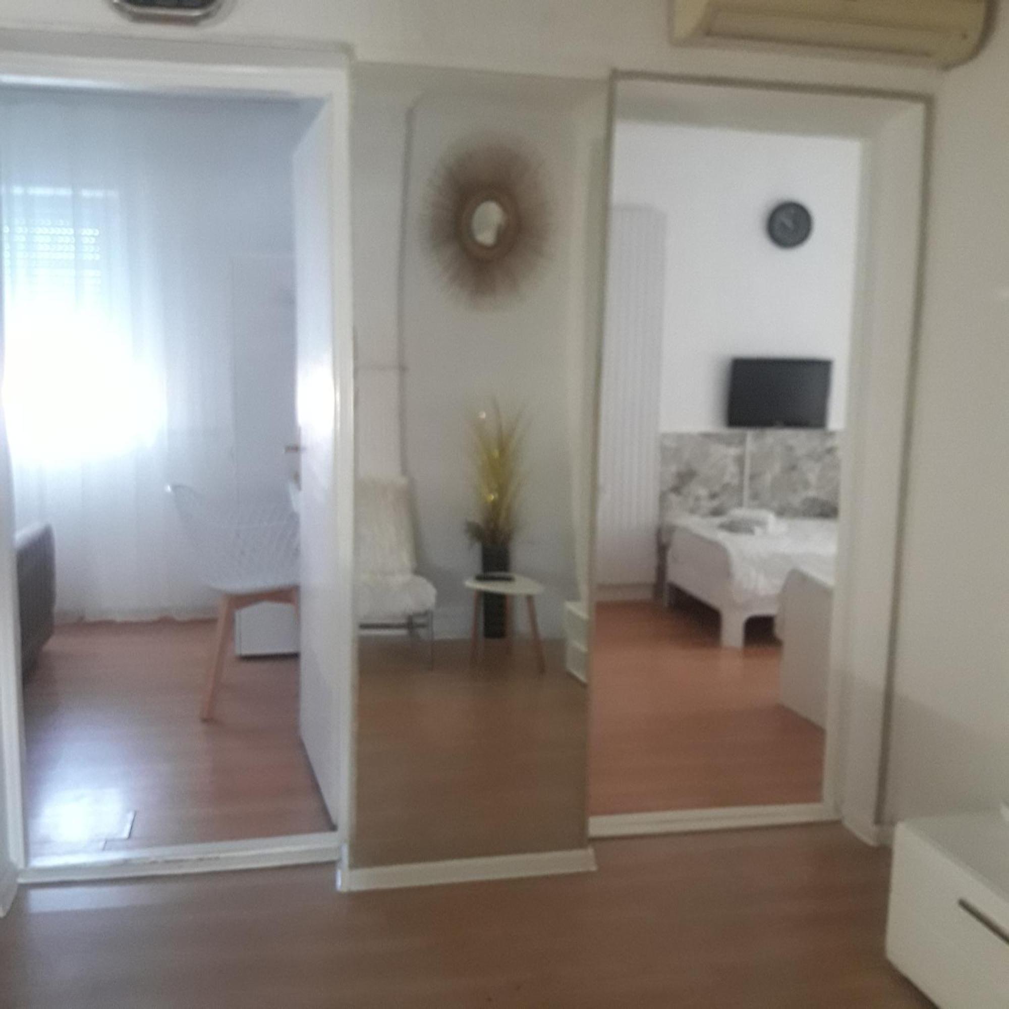 Apartmani Nis Ngoại thất bức ảnh