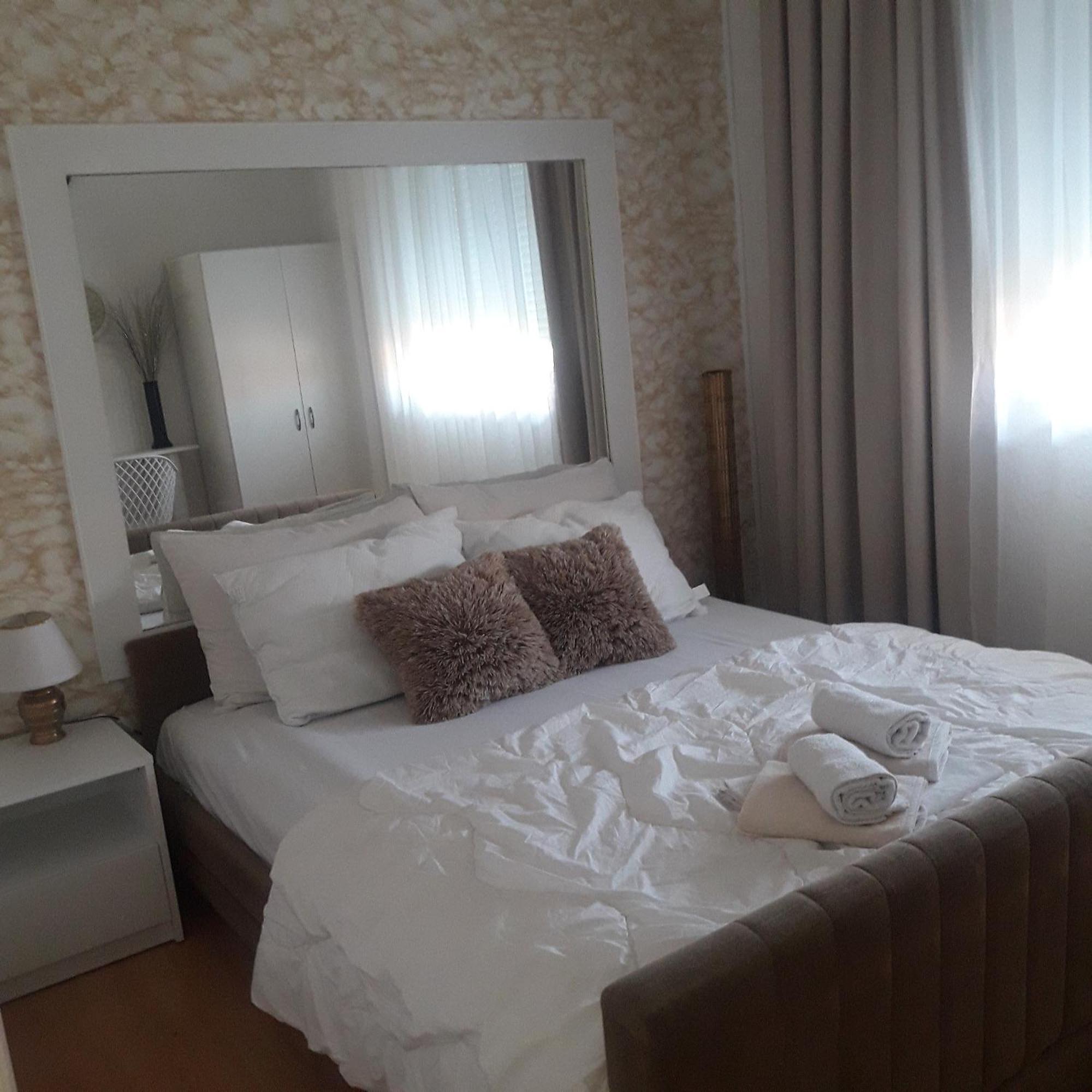 Apartmani Nis Ngoại thất bức ảnh